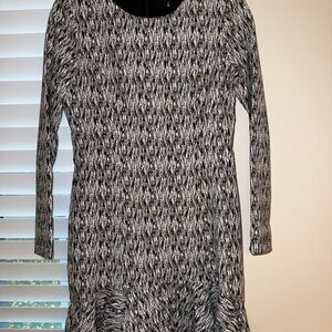 Chic Monochrome Patterned Mini Dress